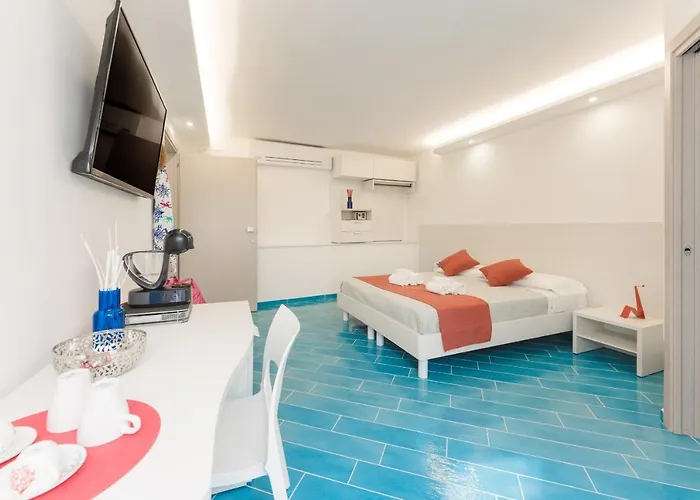 Il Corallo 아파트호텔 프로치다