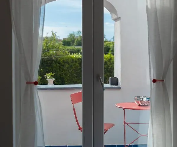 Il Corallo 아파트호텔 프로치다